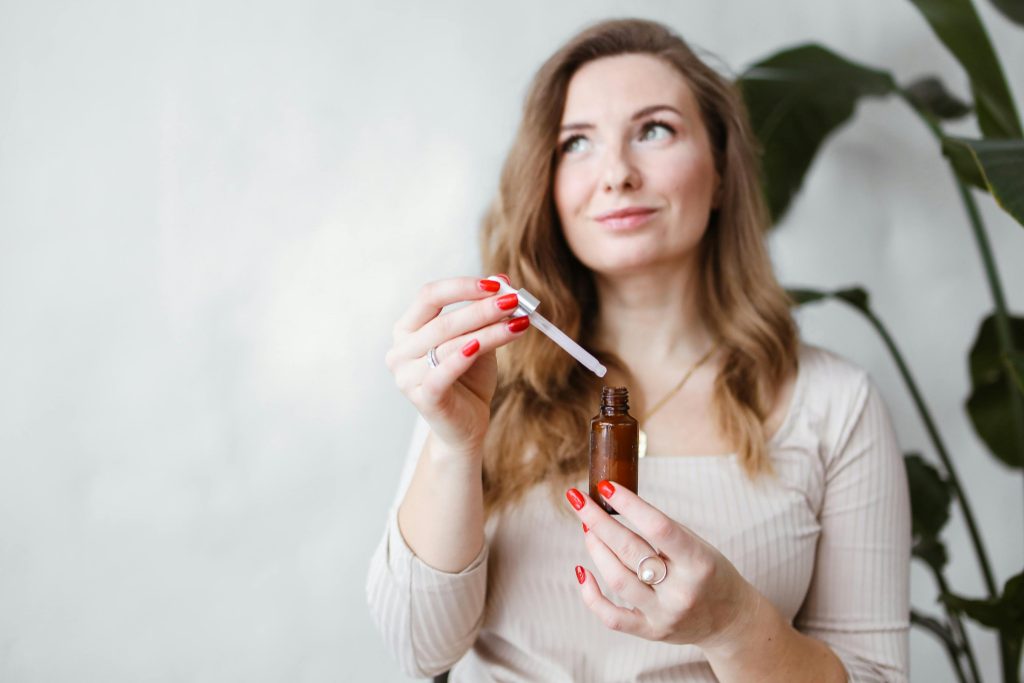 Retinol vs. Bakuchiol