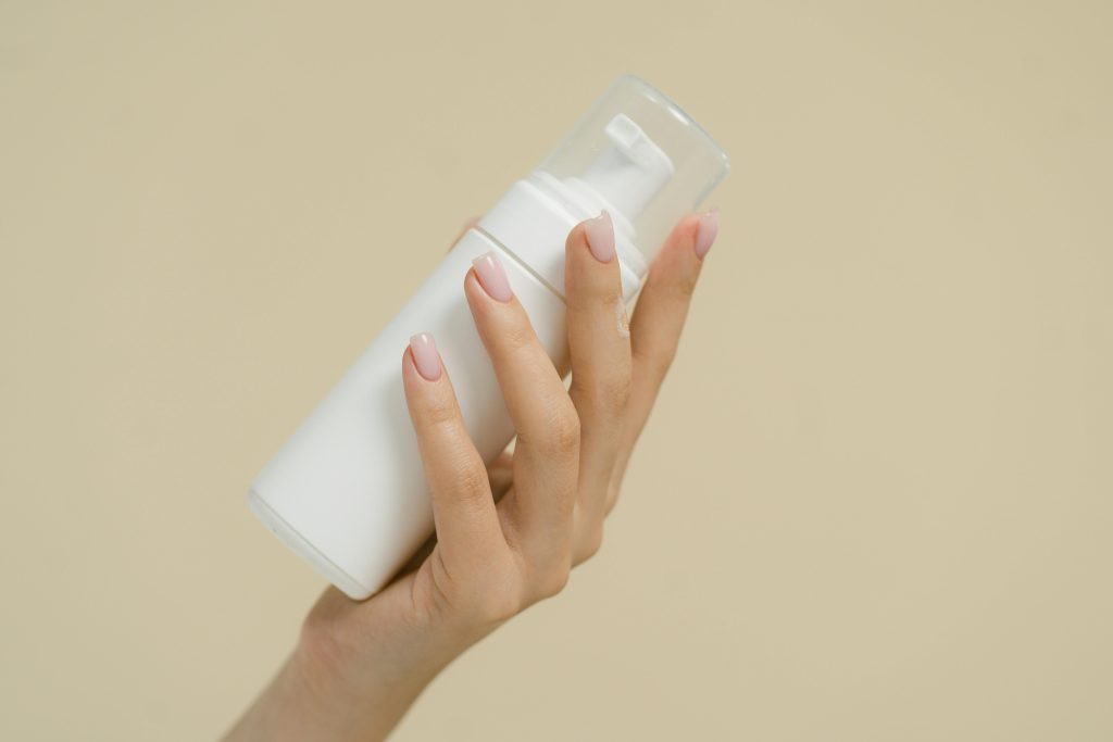 How to Choose the Right Moisturizer for Sensitive Skin