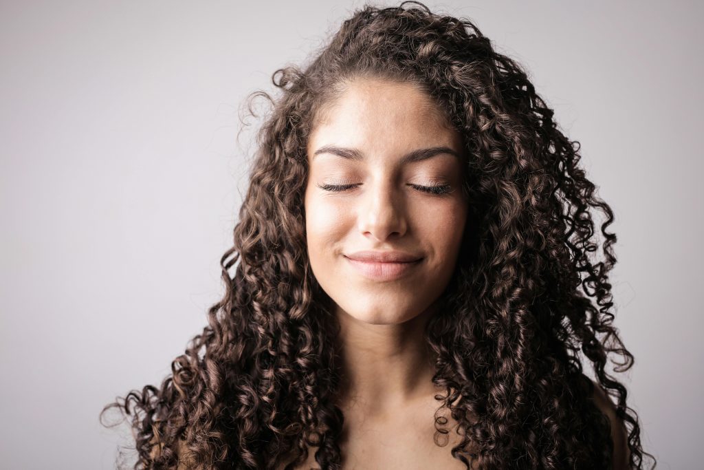 How to Build a Skincare Routine from Scratch (Dermatologist-Approved Guide)