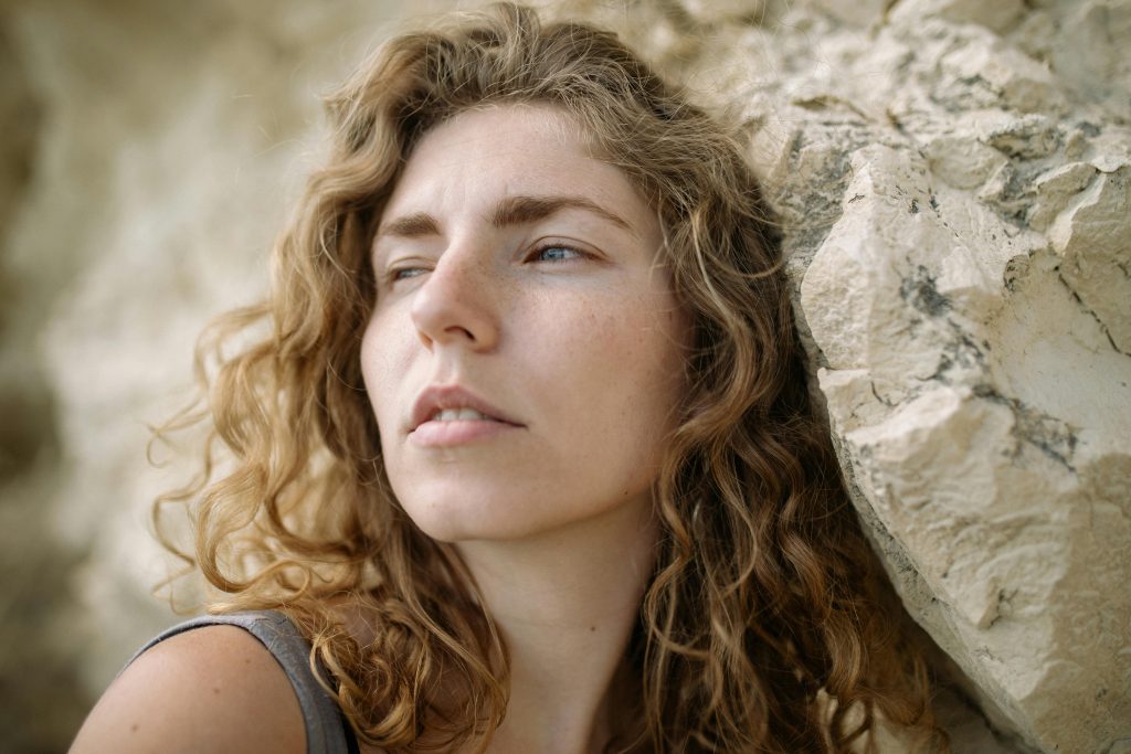 Dry vs. Dehydrated Skin: What’s the Difference? 💧